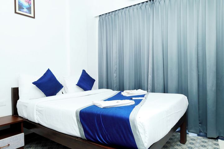 Room 10 of 43