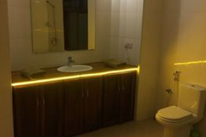 Room 3 of 14