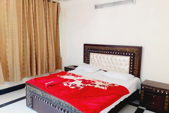 Room 4 of 21