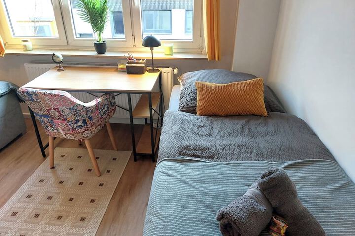 Room 10 of 47