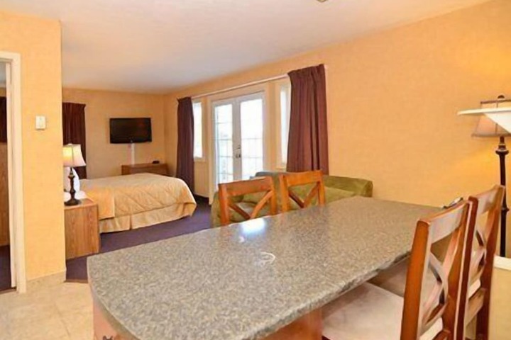In-room dining