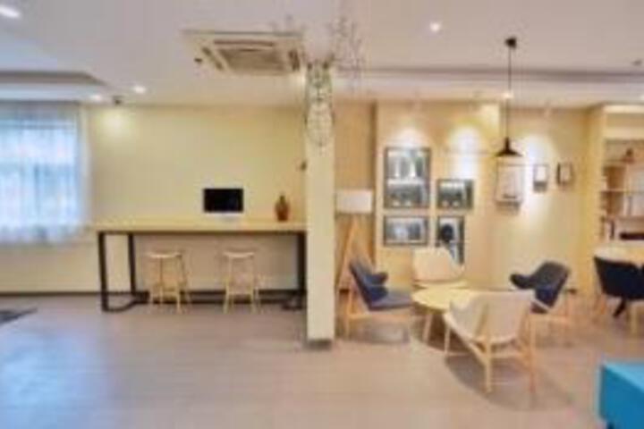 Hanting Hotel Qidong Wenfeng Dashijie
