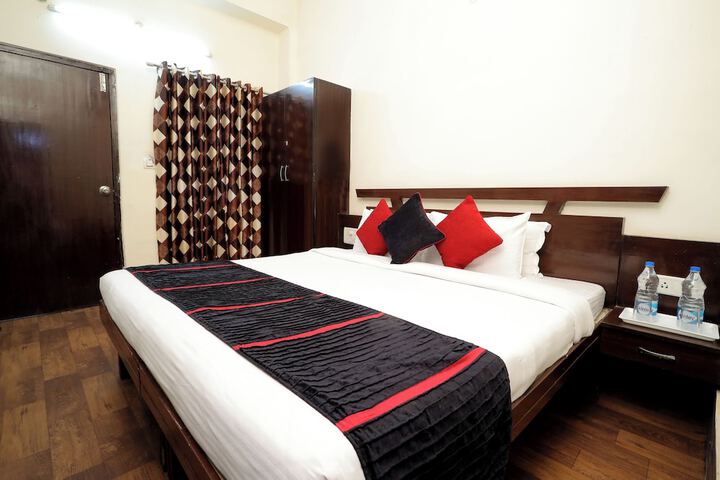Room 15 of 24