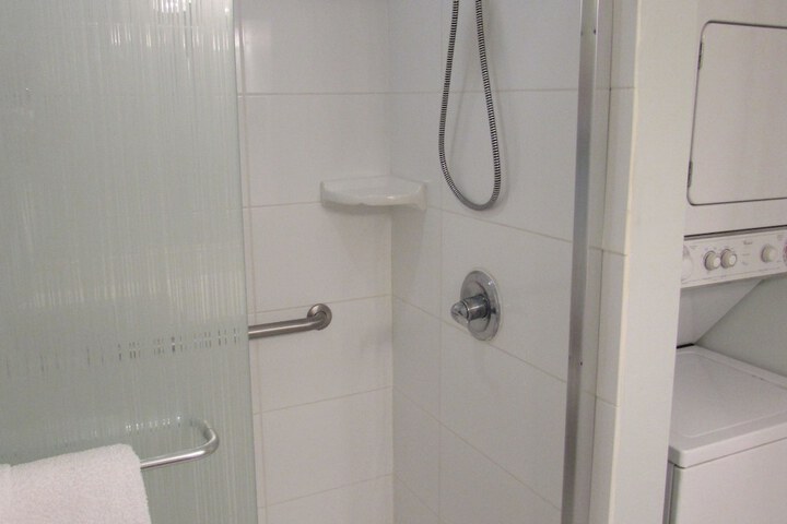 Room 61 of 229