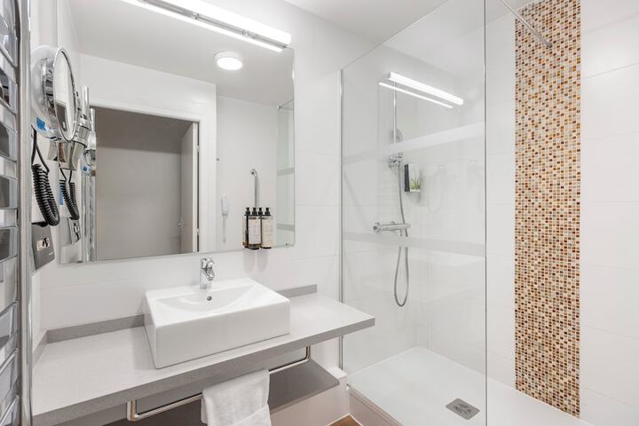 Bath Amenities