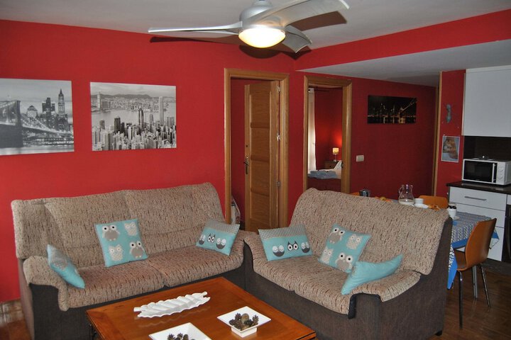 Room 107 of 181