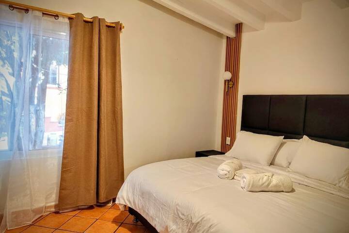 Room 6 of 65