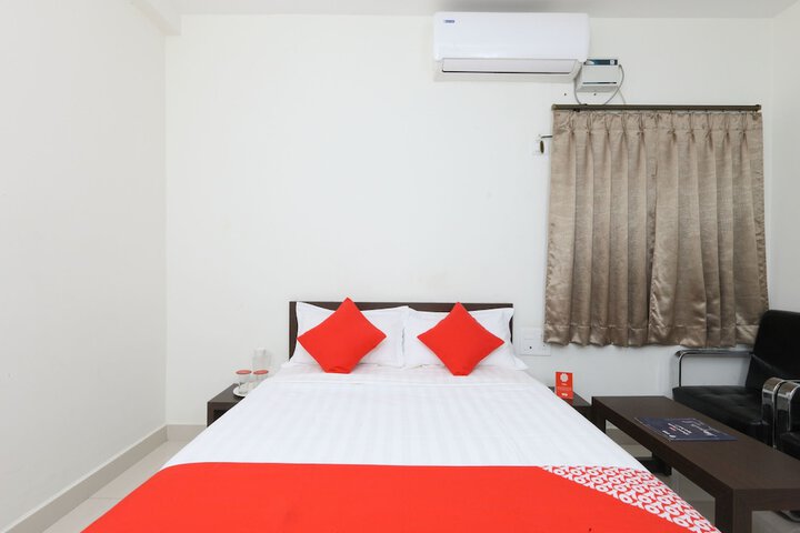Room 14 of 20