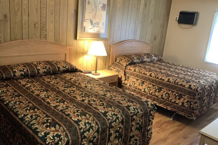 Room 22 of 63