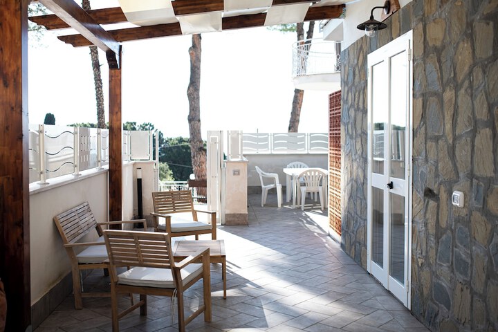 Terrace/Patio 57 of 103