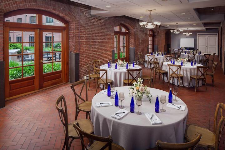 Meeting facility
