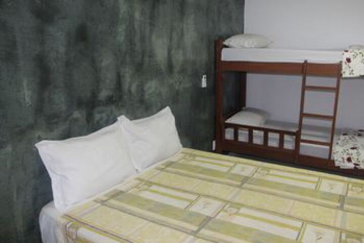 Room 17 of 42