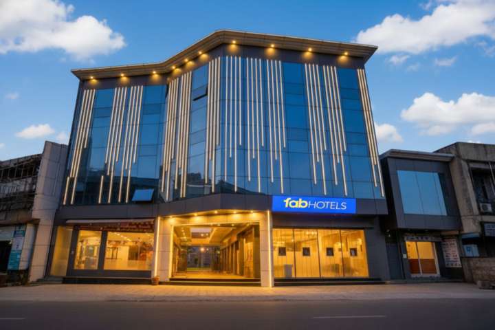 FabHotel The Royal Kishan Complex