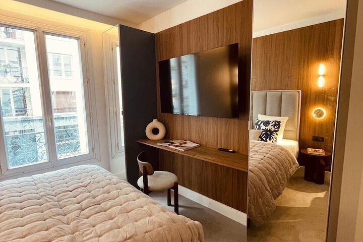 Room 16 of 75