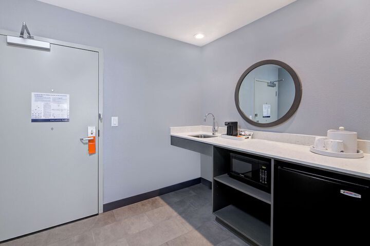 Minibar