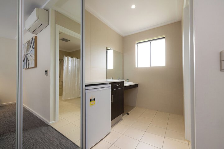 Room 20 of 68