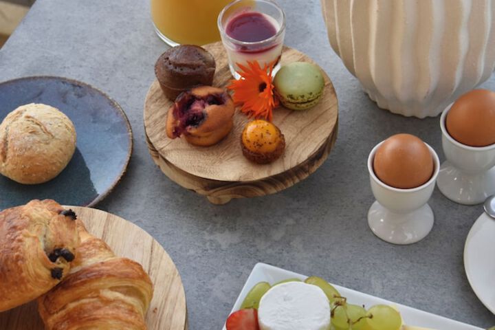 Breakfast/Coffee Service 40 of 52