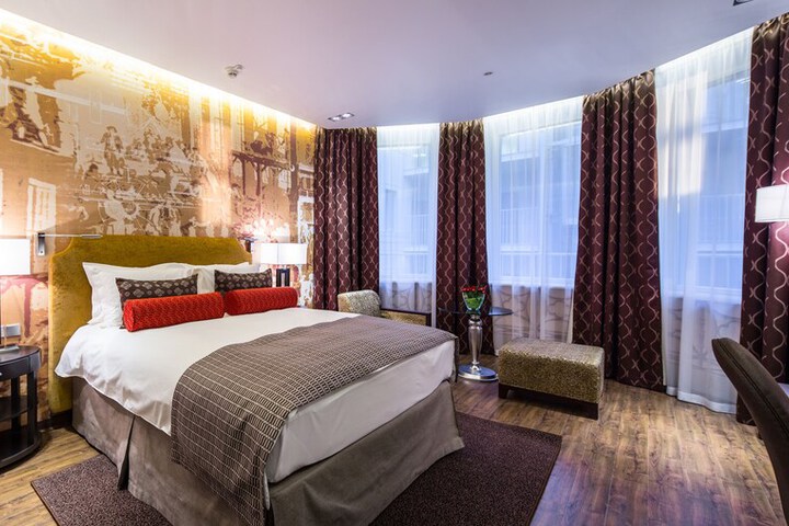 Suite Room