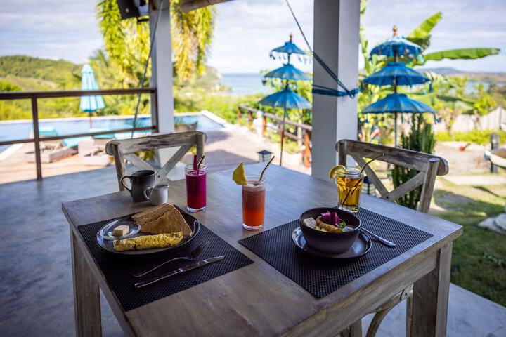 Breakfast/Coffee Service 20 of 34