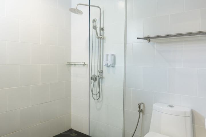 Room 54 of 74