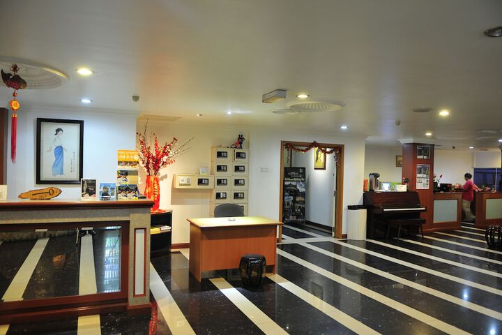 Hotel Interior 5 of 47