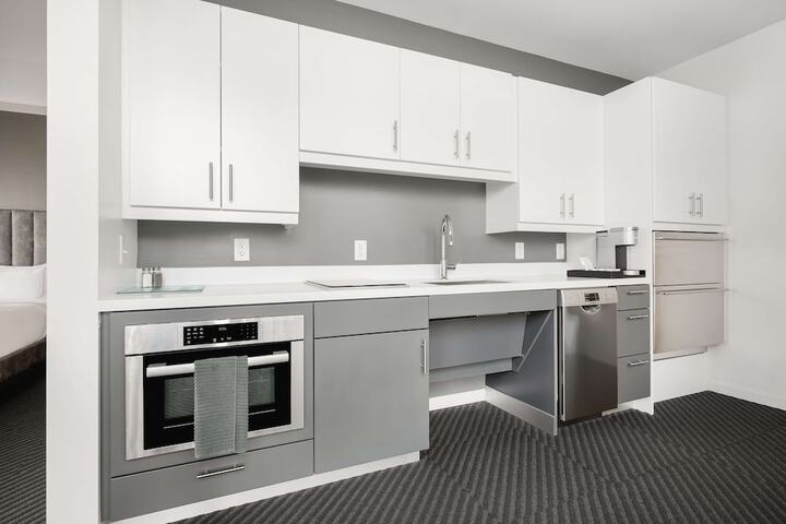 Private kitchenette