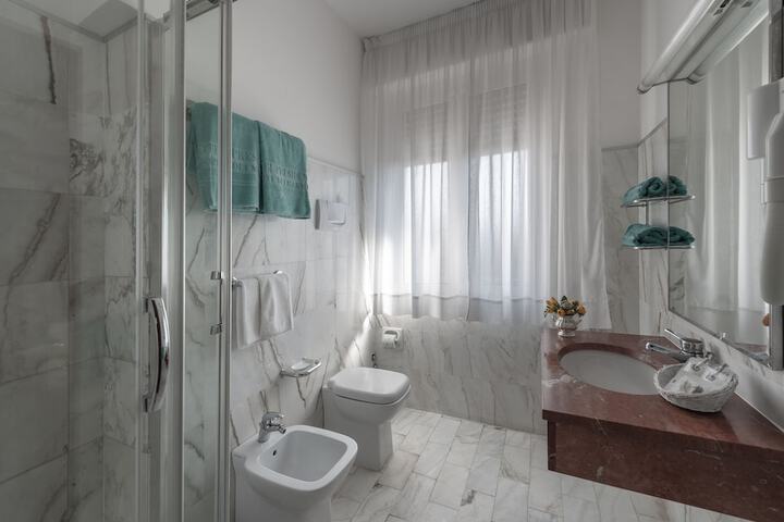 Bathroom Interior Photo