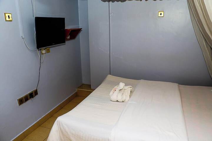 Room 40 of 108