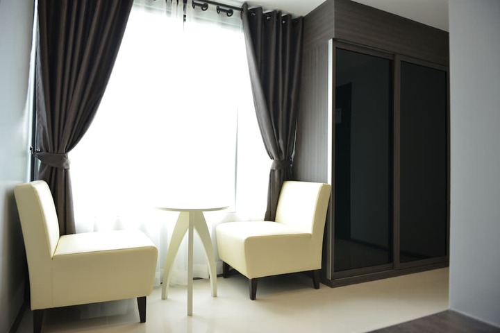 Room 46 of 90