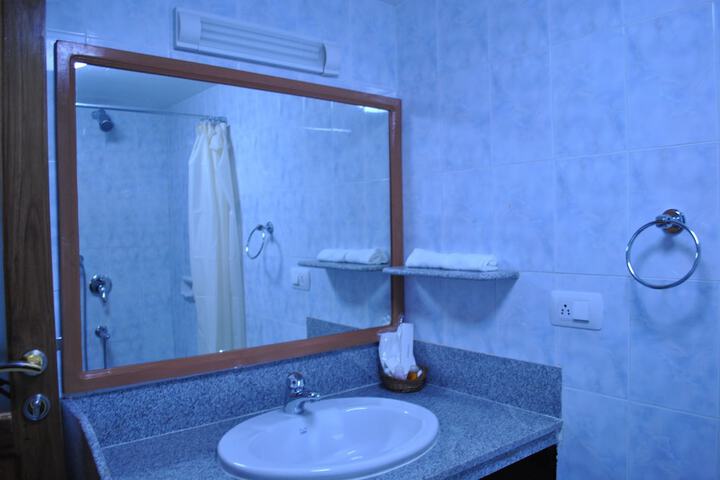 Room 29 of 62