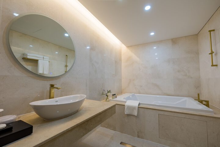 Clean Restrooms