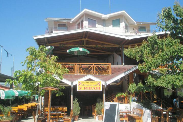 Hotel Morski Dar and Free parking
