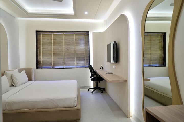 Room 26 of 67