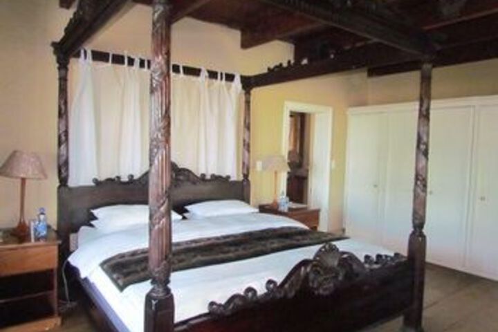 Room 14 of 40