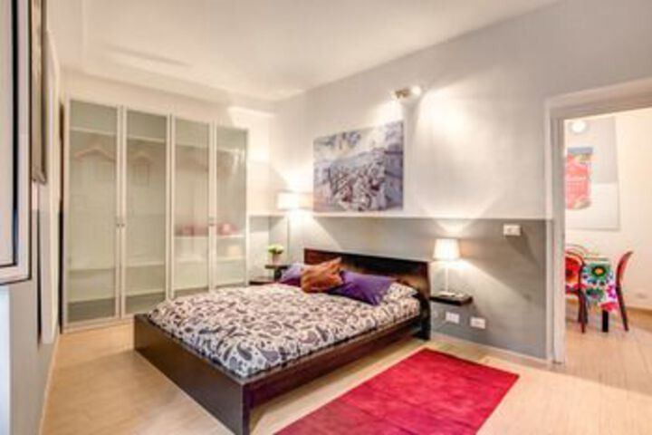 Room 163 of 330