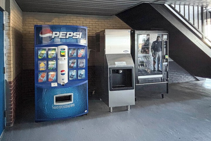 Vending machine