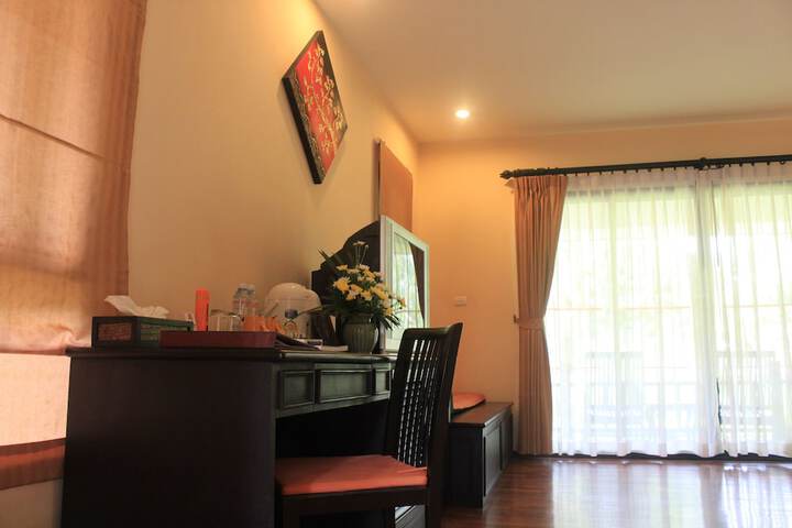Room 46 of 136