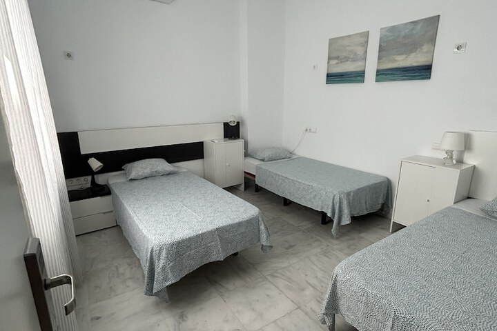 Room 3 of 15