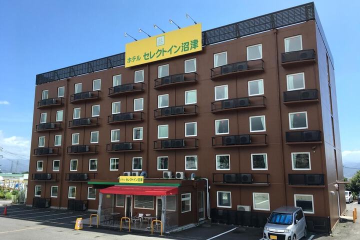 Hotel 59 of 61