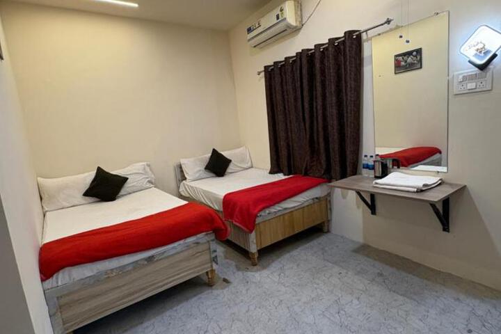 Hotel Shivay Deluxe