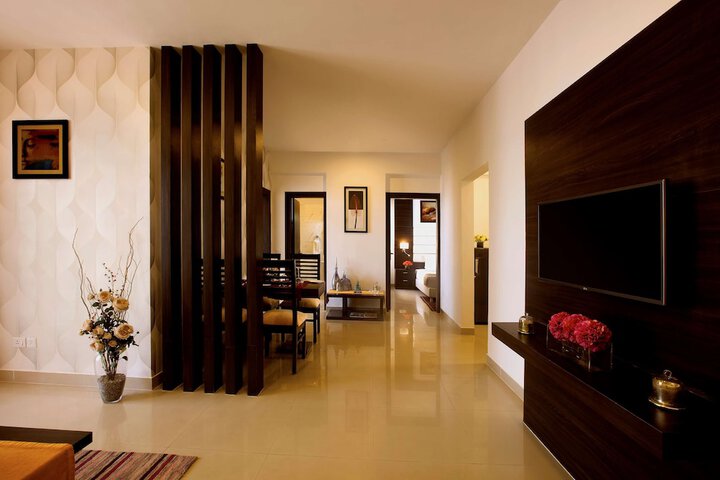 Room 14 of 24