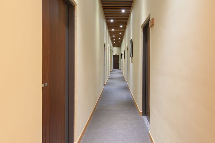 Ballroom/Hall 18 of 29