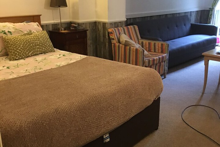 Room 29 of 42