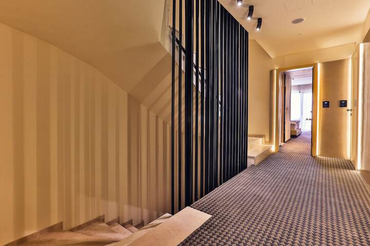 Hotel Interior 4 of 55