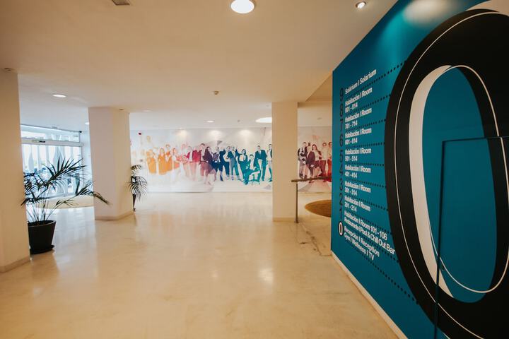 Guest Lobby