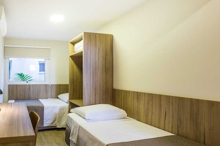 Room 7 of 34