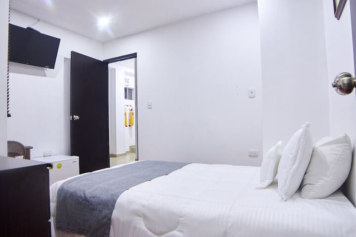 Room 12 of 41