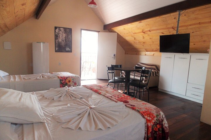 Room 6 of 60