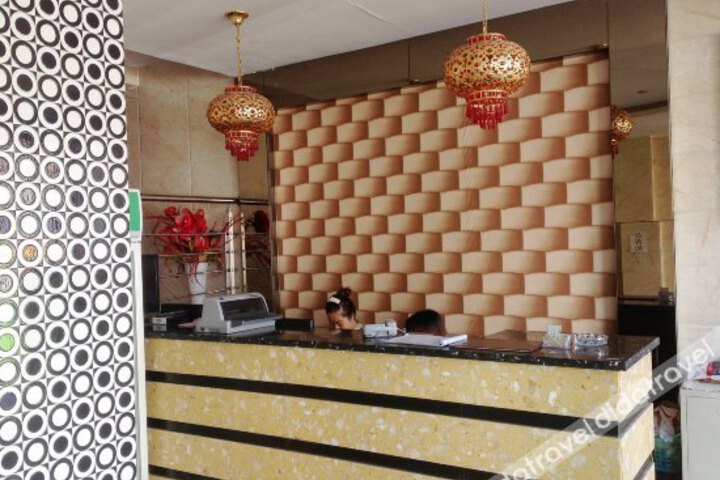 Xinxiangdao Business Hotel (Jinzhou Normal University)