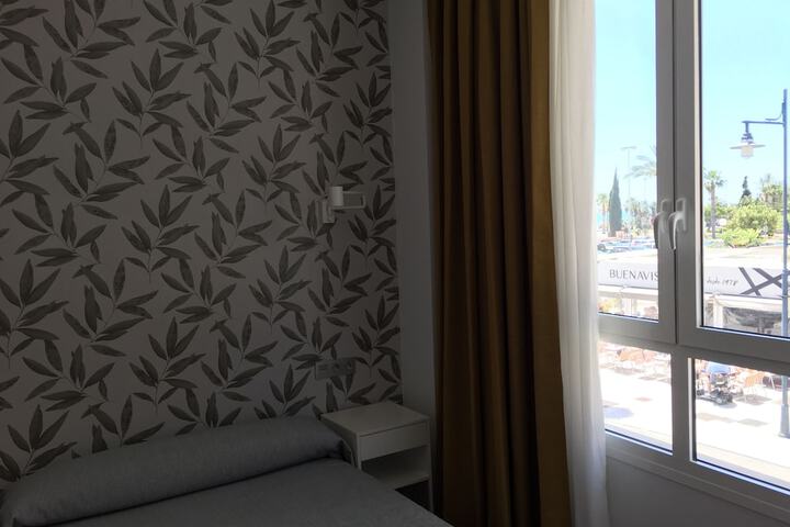 Room 3 of 19